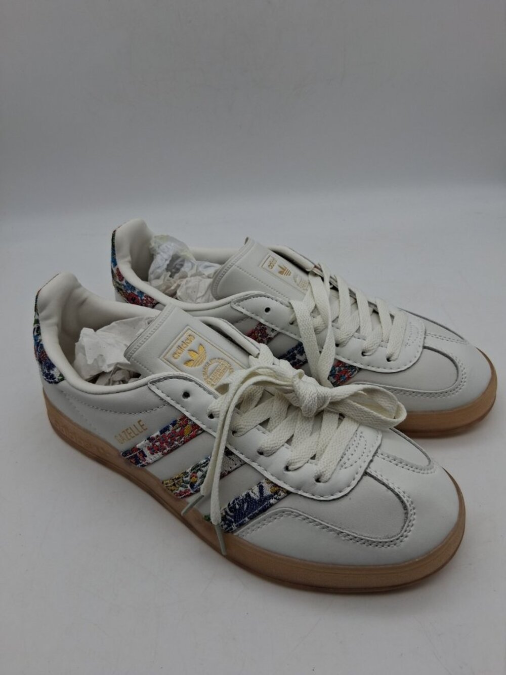 NEW adidas x Liberty London Gazelle Indoor Wmns Sz 7 White w/Floral Print